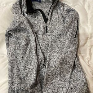 Gently used mens pullover size Large
